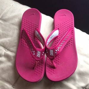 Nike flip flops